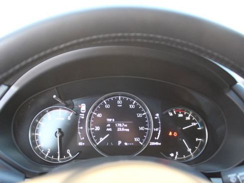 Used 2023 MAZDA CX-5 Signature image 22