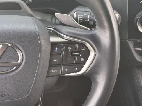 Used 2024 Lexus GX 550 w/ Accessory Package (2T) AWD/4WD image 14