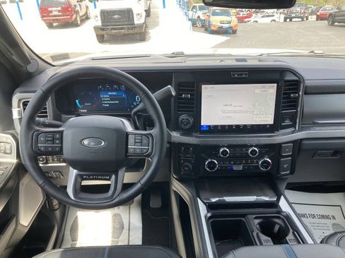 New 2025 Ford F350 Platinum AWD/4WD image 11