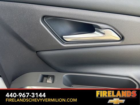 New 2026 Chevrolet Traverse Z71 w/ Enhanced Driving Package AWD/4WD image 46