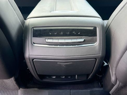 Used 2024 Cadillac Escalade V AWD/4WD image 32