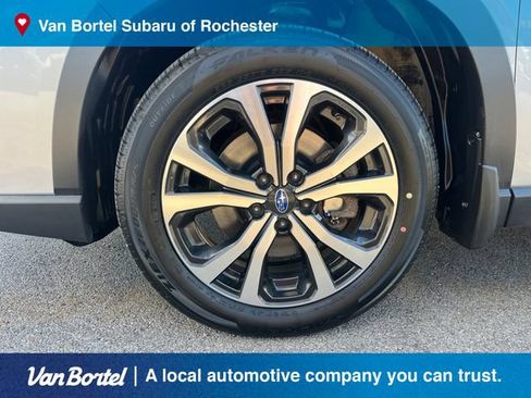 Used 2019 Subaru Forester Limited AWD/4WD image 9