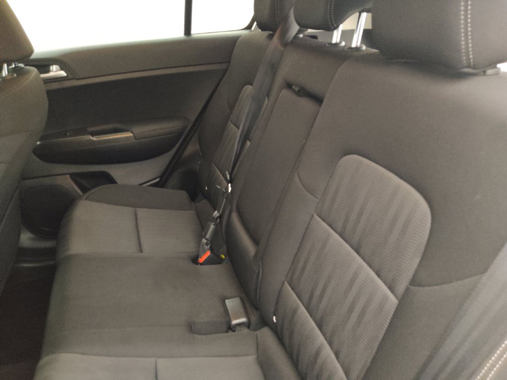 Used 2019 Kia Sportage LX FWD image 18