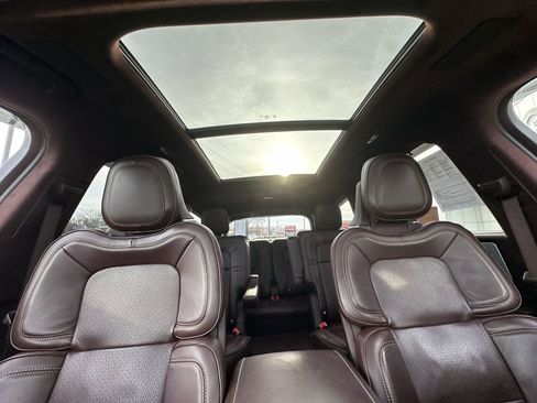 Certified 2023 Lincoln Aviator Black Label image 16