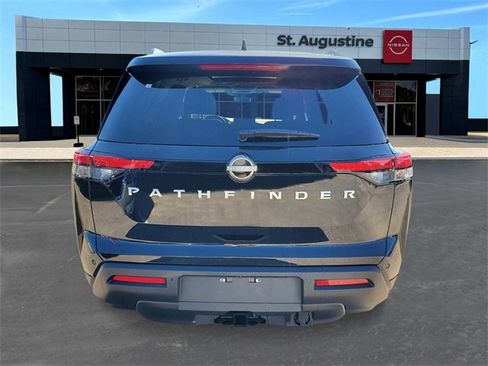 New 2025 Nissan Pathfinder SV w/ SV Premium Package image 5