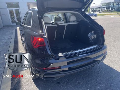 Certified 2025 Audi Q3 2.0T Premium Plus w/ Premium Plus Package image 23