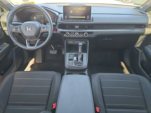 Certified 2025 Honda CR-V Sport image 9