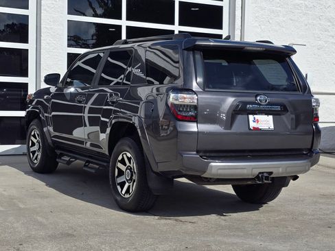 Used 2020 Toyota 4Runner TRD Off-Road Premium AWD/4WD image 5