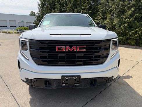 New 2026 GMC Sierra 1500 Pro w/ Graphite Edition AWD/4WD image 6