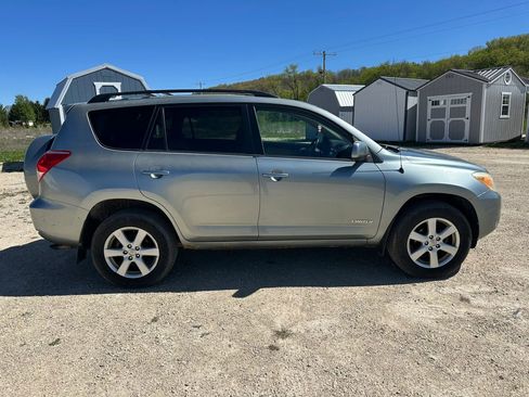 Used 2006 Toyota RAV4 Limited AWD/4WD image 5
