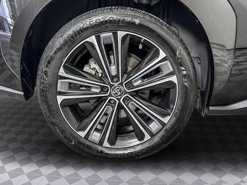 Used 2023 Toyota bZ4X Limited w/ Weather Package image 31