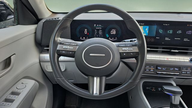 Used 2025 Hyundai Kona SEL AWD/4WD image 10