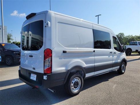 New 2025 Ford Transit 250 148 Medium Roof image 44