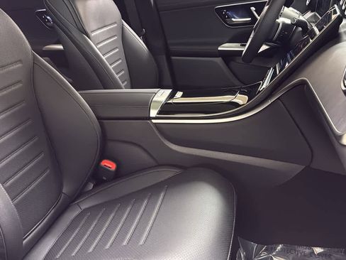 New 2026 Mercedes-Benz GLC 300 4MATIC image 36