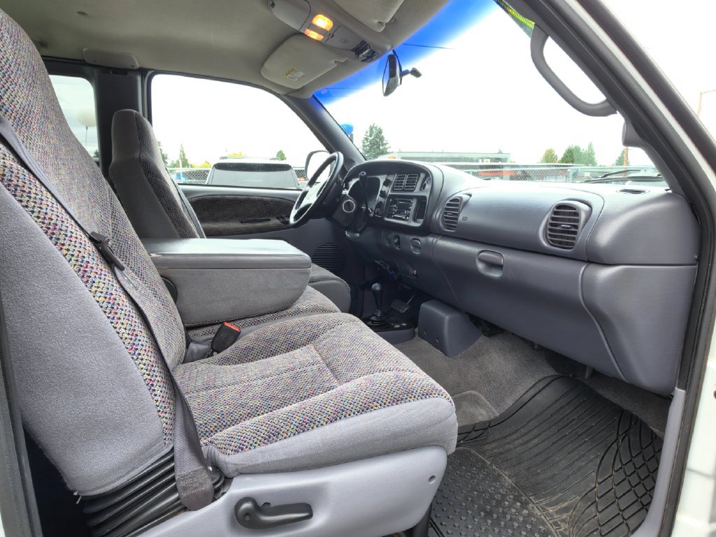 Used 1999 Dodge Ram 2500 Truck 4x4 Quad Cab image 12