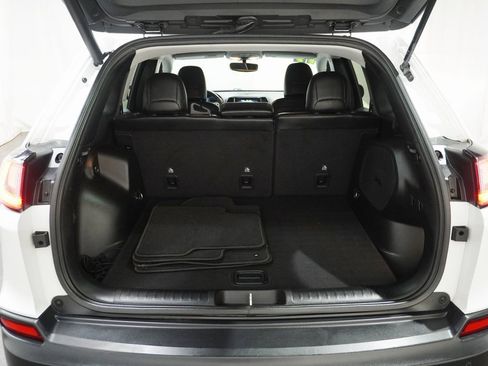 Used 2019 Jeep Cherokee Limited image 5