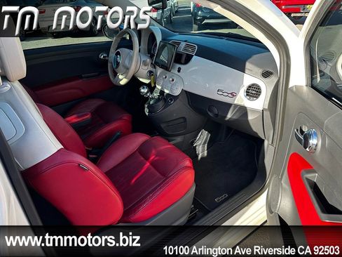Used 2013 FIAT 500 Lounge w/ Luxury Leather Pkg image 11