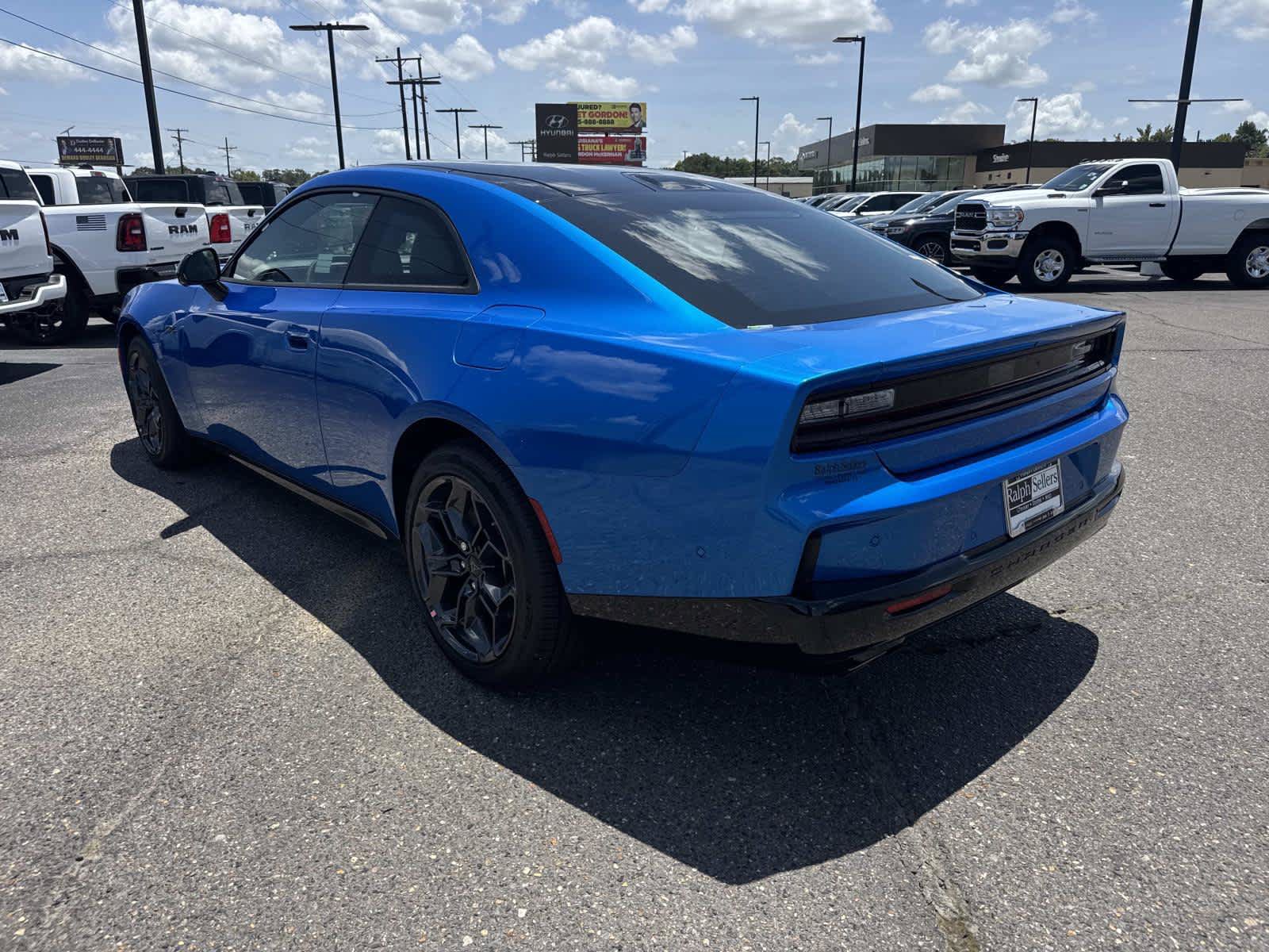 New 2027 Dodge Charger R/T AWD/4WD image 4