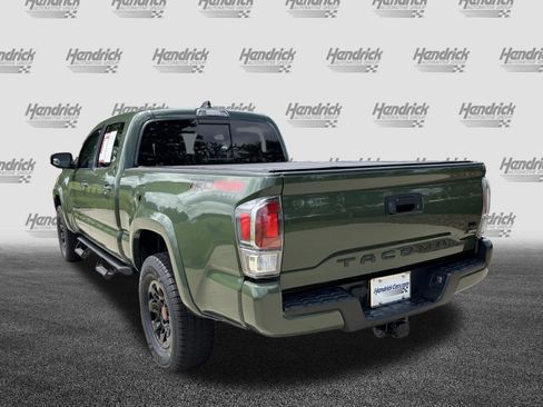 Used 2022 Toyota Tacoma TRD Sport AWD/4WD image 8