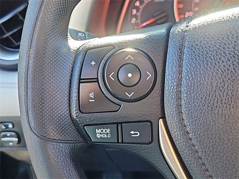 Used 2014 Toyota RAV4 XLE image 20