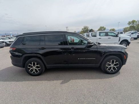 Used 2024 Jeep Grand Cherokee L Limited w/ Luxury Tech Group II AWD/4WD image 2