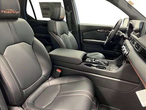 New 2025 Honda Pilot TrailSport image 37