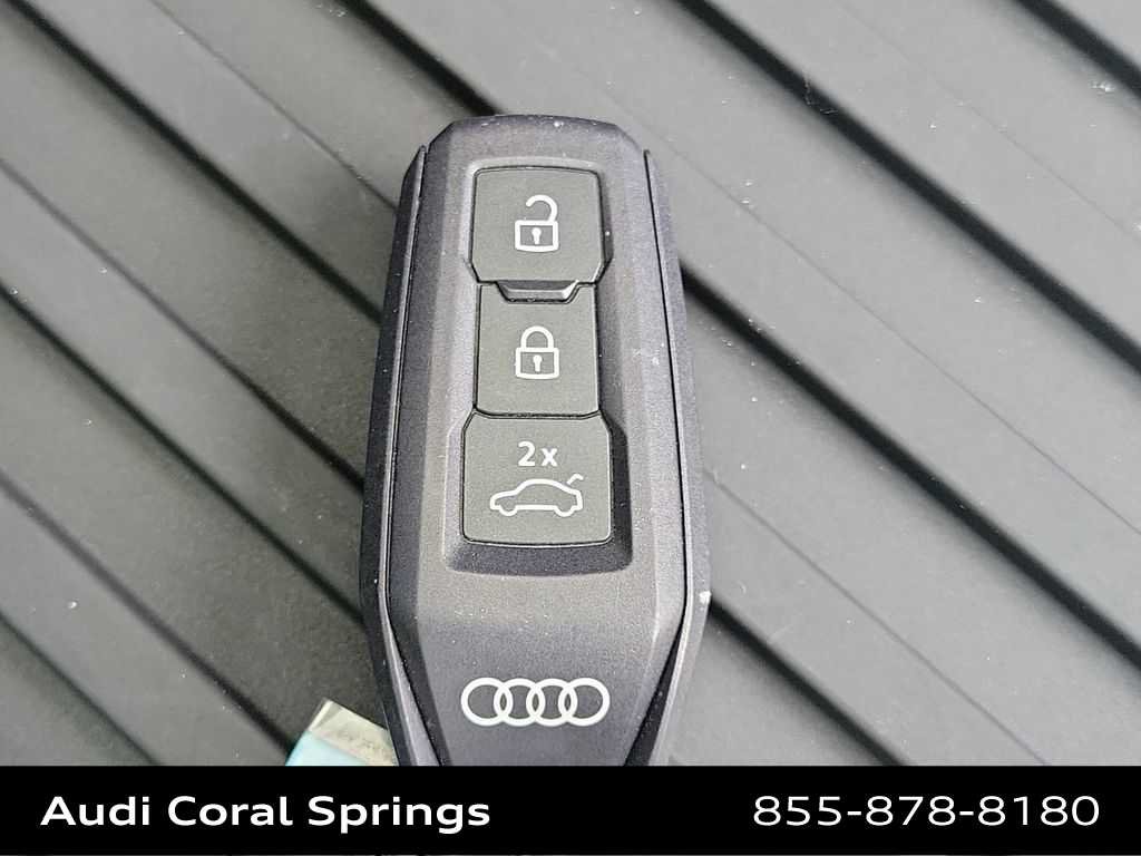 Used 2025 Audi Q5 Premium w/ Premium Plus AWD/4WD image 28