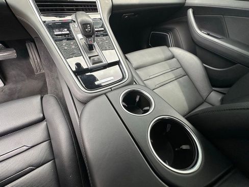 Certified 2023 Porsche Panamera 4 Platinum Edition w/ Sport Chrono Package AWD/4WD image 33