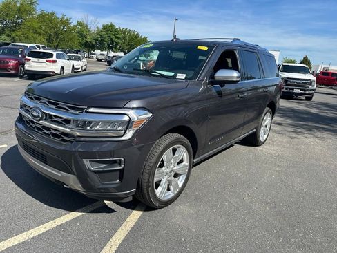 Used 2023 Ford Expedition Platinum AWD/4WD image 12