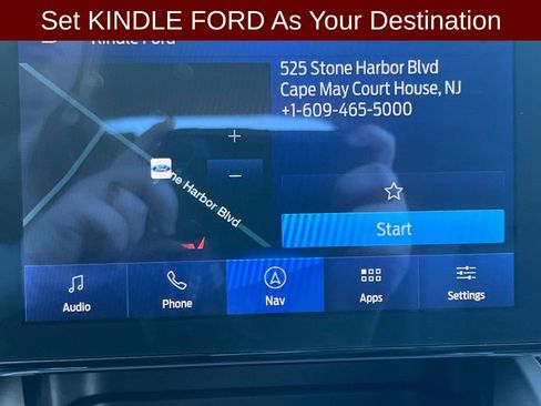 Used 2024 Ford Explorer XLT w/ Equipment Group 202A image 5