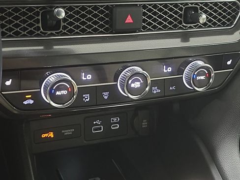 Used 2024 Acura Integra A-Spec w/ Technology Package FWD image 20