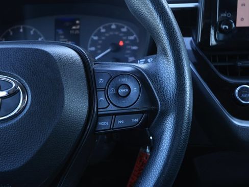 Used 2023 Toyota Corolla LE image 14