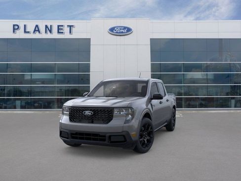 New 2025 Ford Maverick XLT w/ XLT Luxury Package image 2