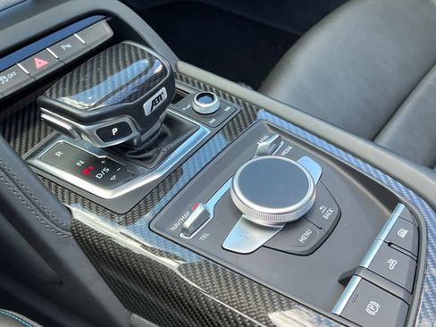 Used 2018 Audi R8 V10 plus AWD/4WD image 33