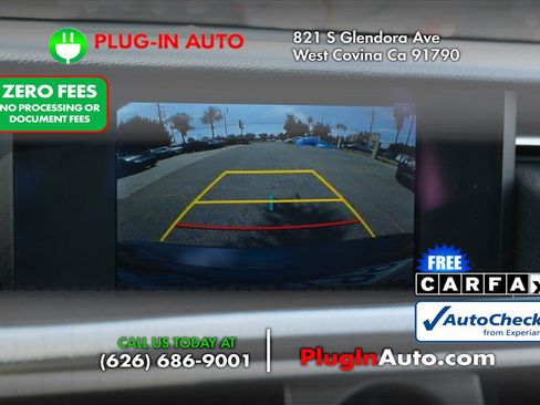 Used 2016 Lexus IS 200t RWD image 29