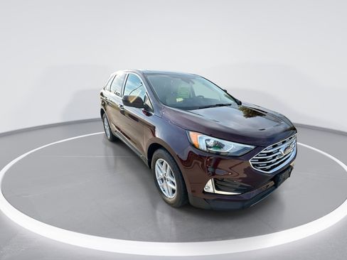 Used 2021 Ford Edge SEL w/ Convenience Package AWD/4WD image 2