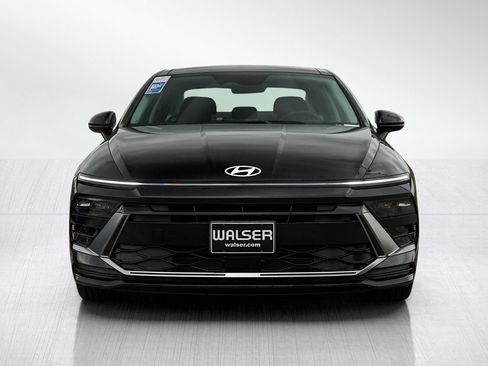 New 2026 Hyundai Sonata SEL FWD image 2