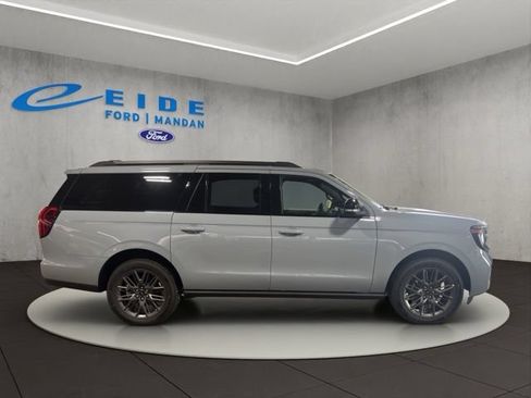 New 2027 Ford Expedition Max Platinum w/ Stealth Appearance Package AWD/4WD image 12