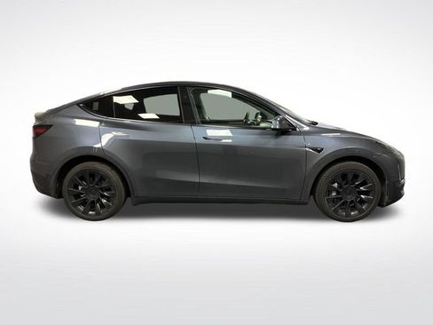 Used 2023 Tesla Model Y Long Range AWD/4WD image 6
