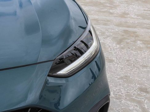 Certified 2024 Honda HR-V LX image 11