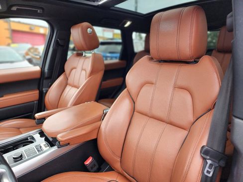 Used 2015 Land Rover Range Rover Sport HSE image 16