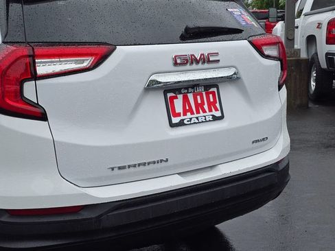 Used 2022 GMC Terrain SLE AWD/4WD image 13