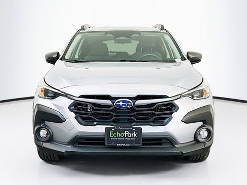 Used 2025 Subaru Crosstrek 2.0i Premium AWD/4WD image 2