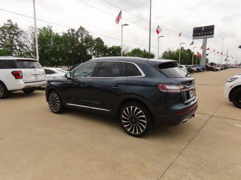 Certified 2022 Lincoln Nautilus Black Label w/ Class II Trailer Tow Package AWD/4WD image 15