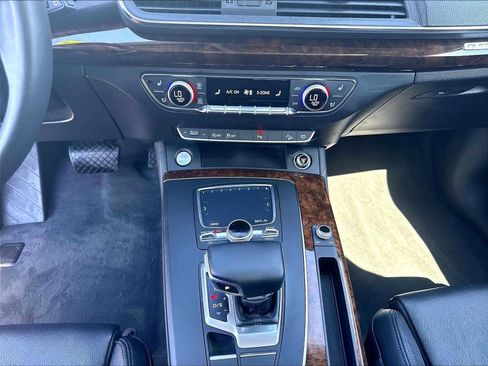 Used 2018 Audi Q5 Prestige AWD/4WD image 35