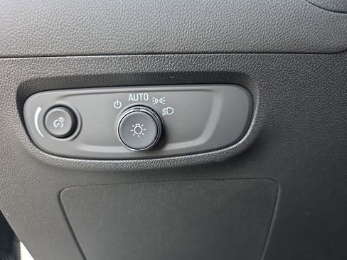 New 2026 Buick Encore GX Preferred w/ Comfort Package FWD image 27