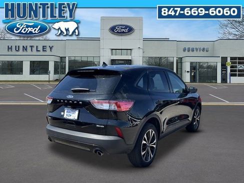 Used 2022 Ford Escape SE w/ SE Sport Appearance Package AWD/4WD image 5