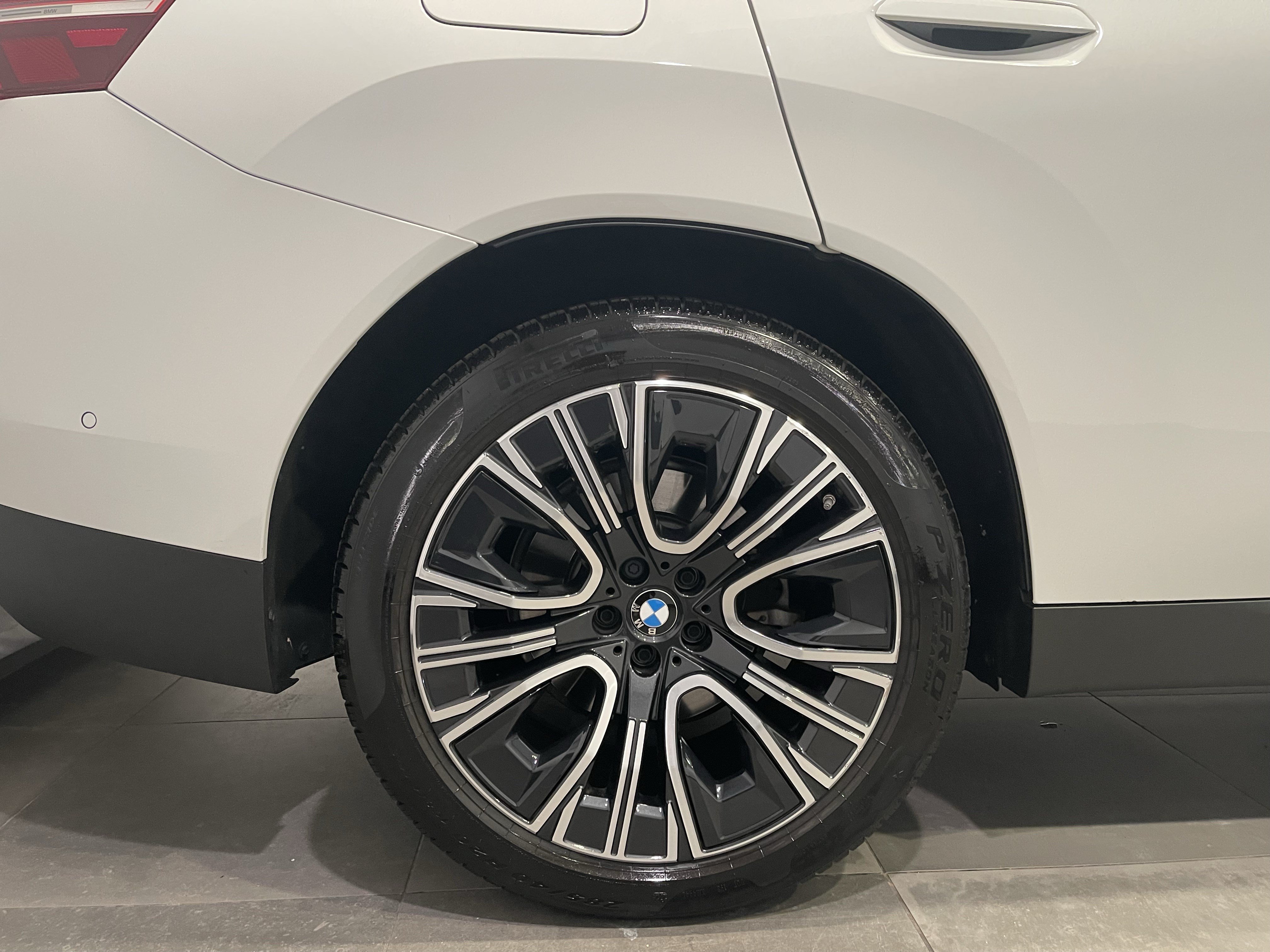 Used 2026 BMW X3 xDrive30i w/ Premium Package AWD/4WD image 9