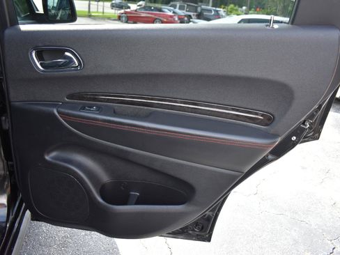 Used 2013 Dodge Durango R/T w/ Leather Interior Group RWD image 39