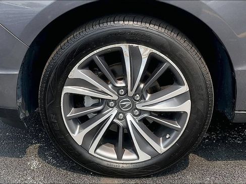 Used 2019 Acura MDX w/ Technology Package AWD/4WD image 8